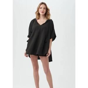 Trina Turk Serene Black Bubble Gauze Poncho Swim Cover Up Resort Sz S/M